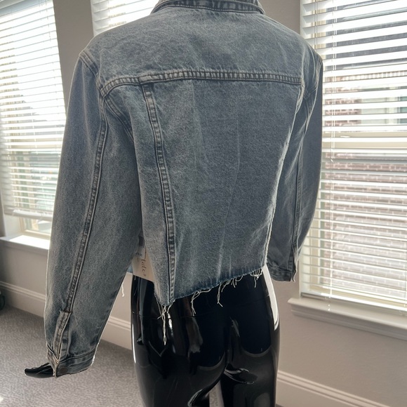 Altar’d State Cropped Frayed Hem Jacket Size Small - Picture 3 of 6